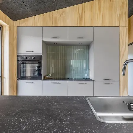 Ferienhaus Munibert - 100m From The Sea By Interhome